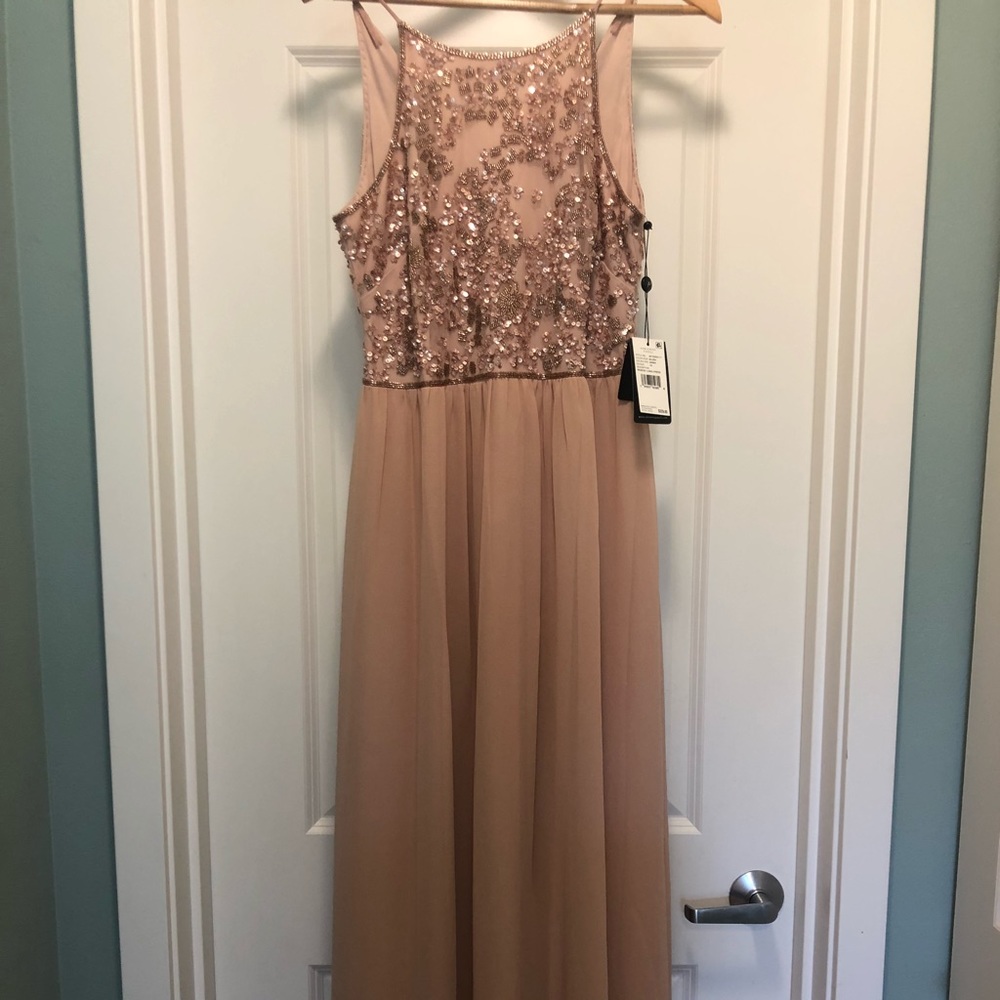 SALE🎉🎉Adrianna Papell